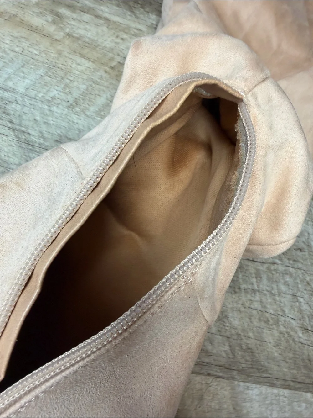 Women’s Knee-High Block Heel Boots - Nude/Cream Zip Side